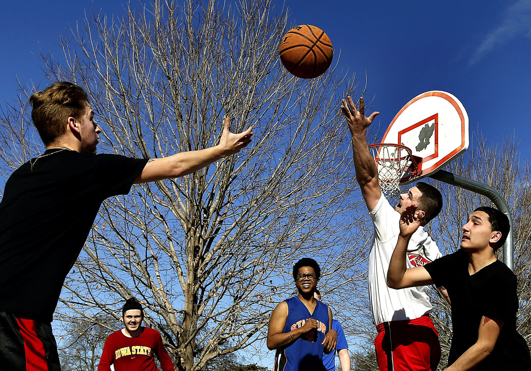 Outtakes: Hoops